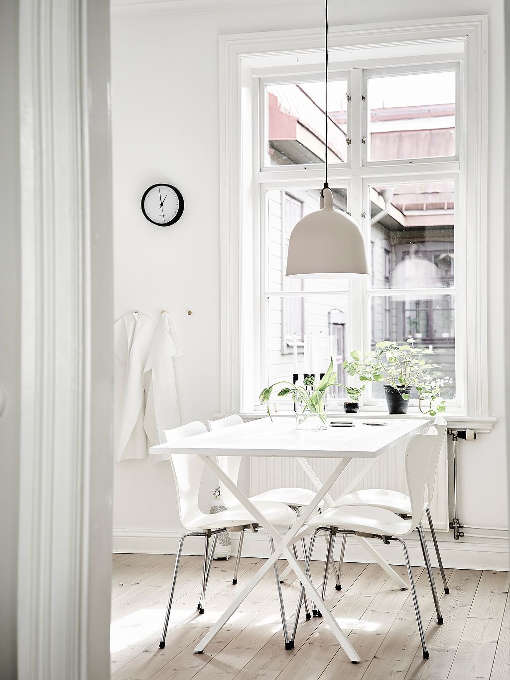 66 m²:n yksinkertainen mutta tyylikäs huoneisto